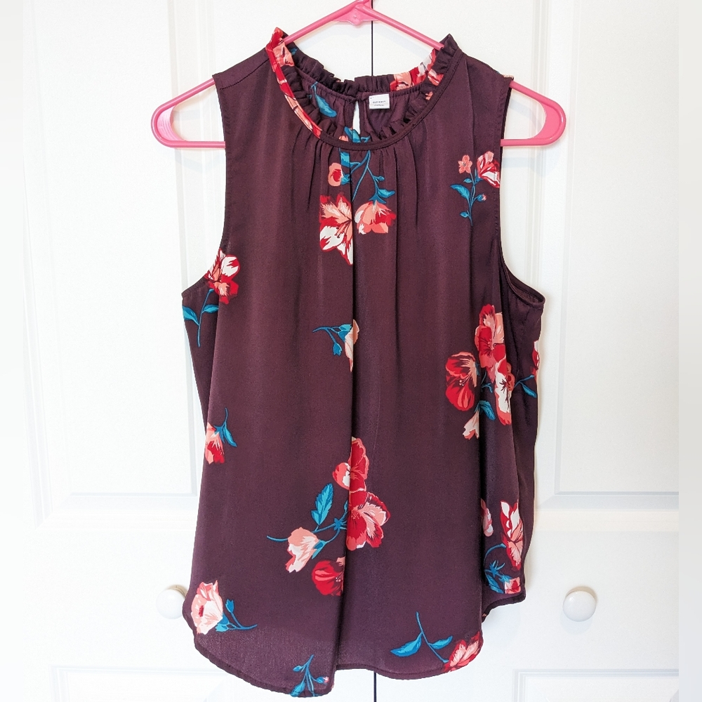 Floral Sleeveless Blouse